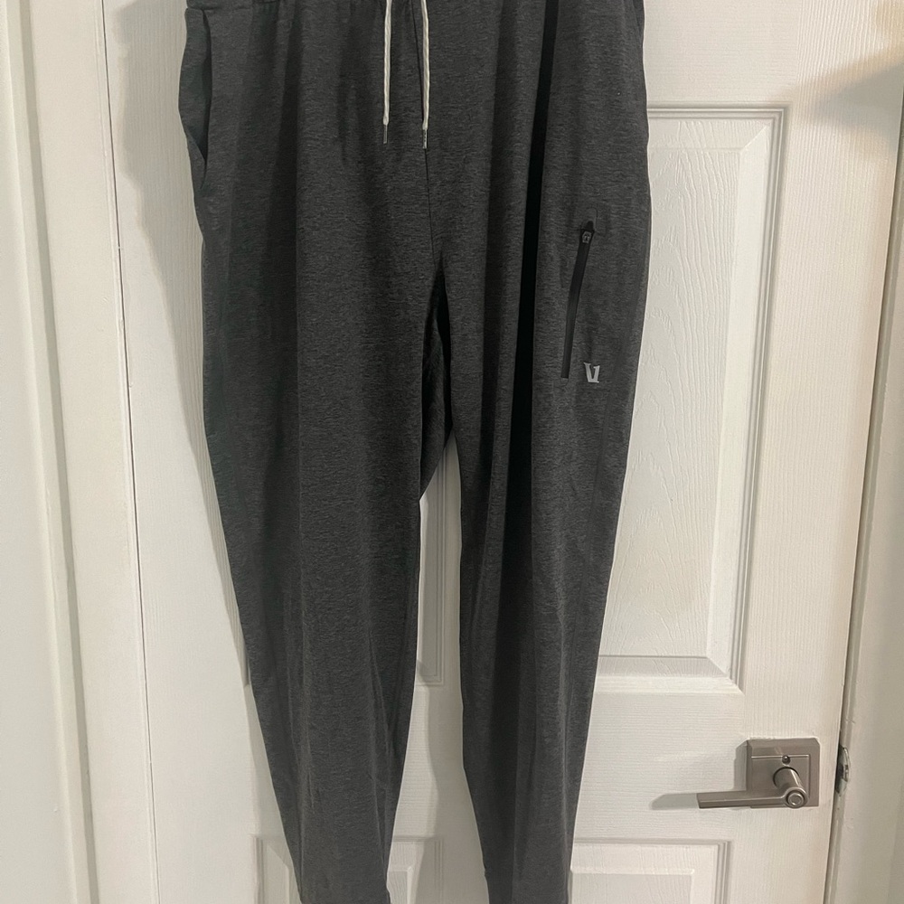 Men's Gray Sunday element Joggers
